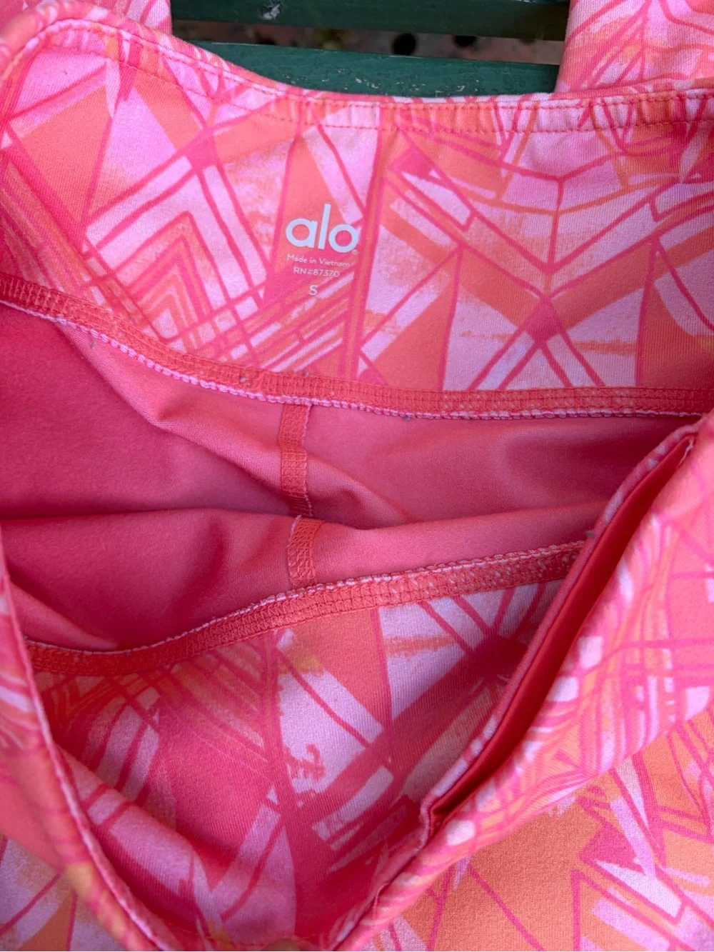 ALO Yoga Pink & Coral Geometric Active Skirt